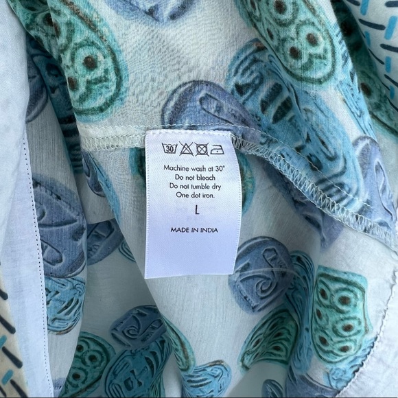 Egyptian Scarab Print Tunic - Picture 12 of 12